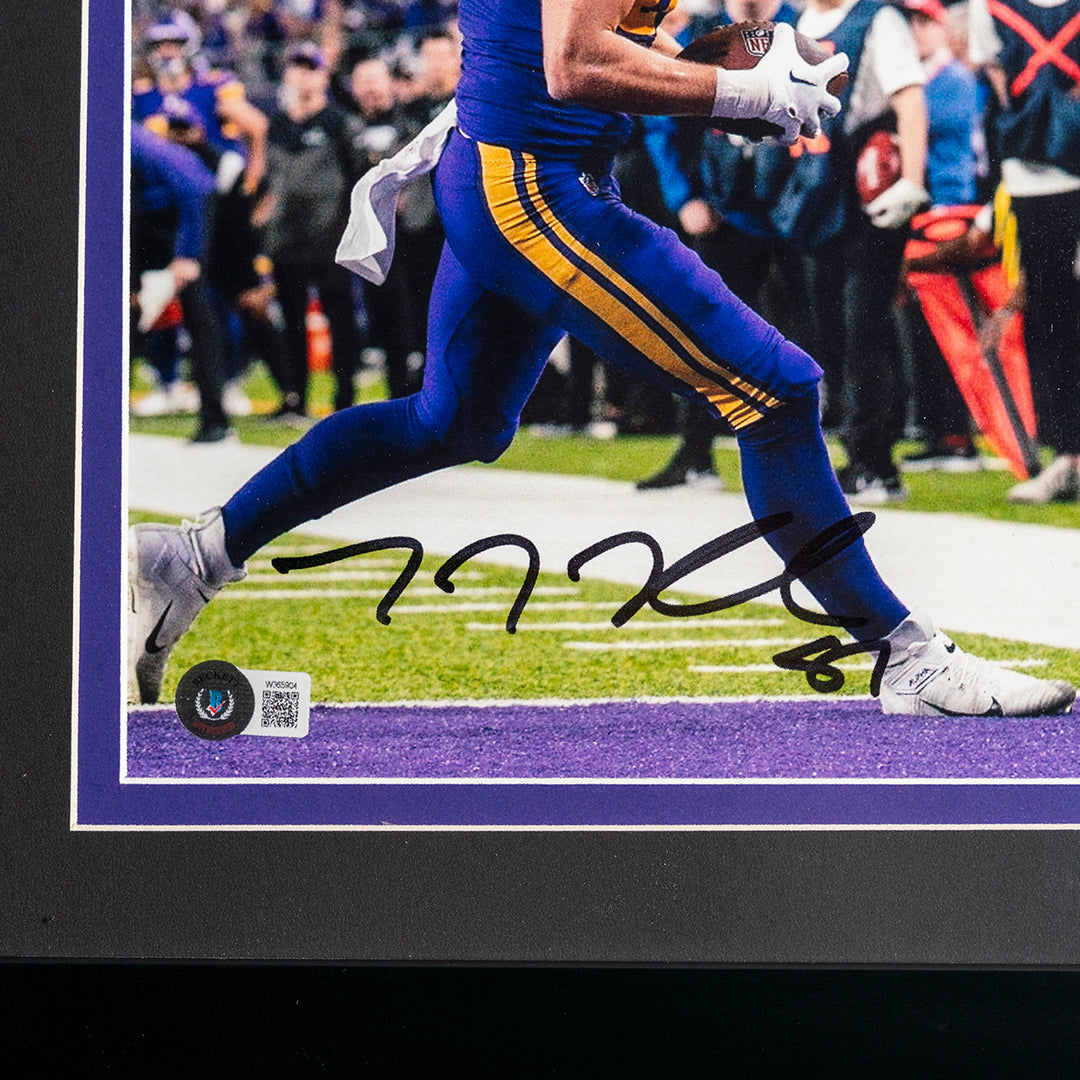 Subasta - Foto firmada por T.J. Hockenson- Minnesota Vikings